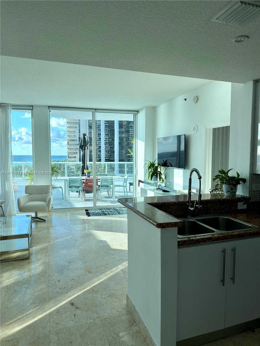 BEL-AIRE ON THE OCEAN CON - Residential