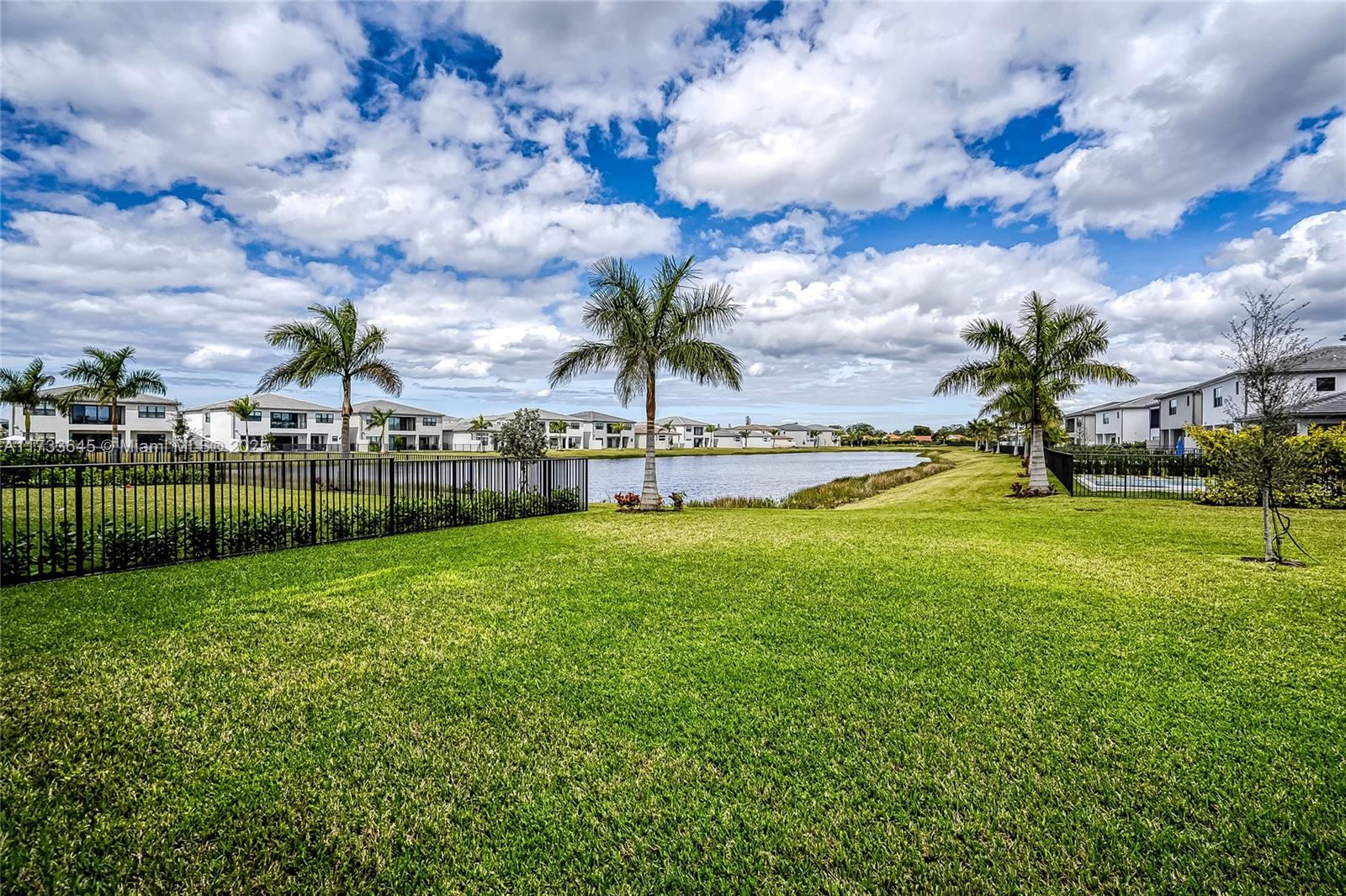 BOCA RATON GOLF COURSE PU - Residential Lease