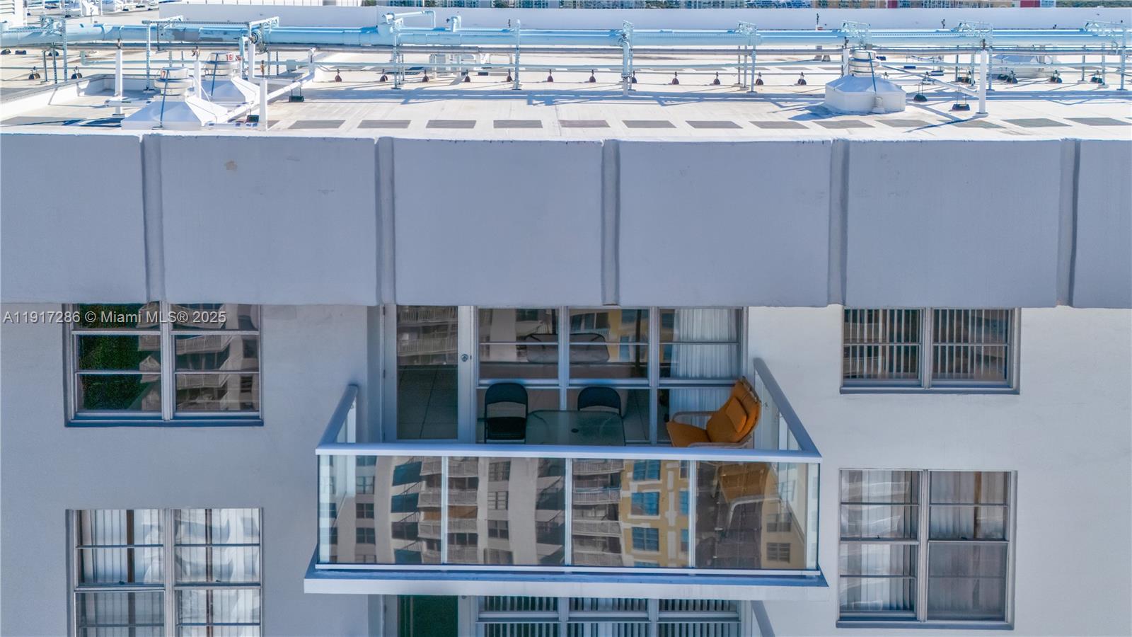 WINSTON TOWER 300 CONDO - Residential Lease