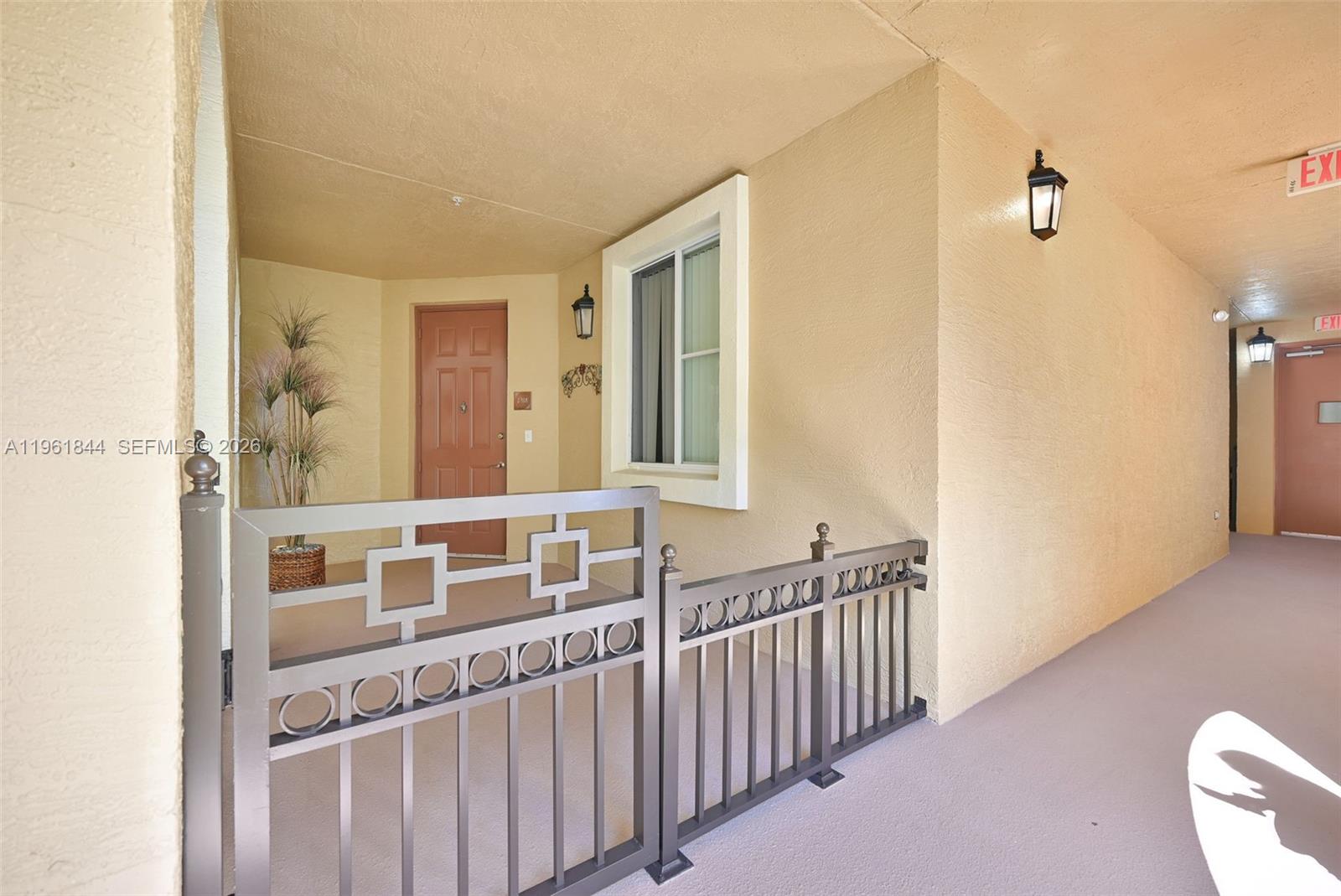 VILLA BARI CONDO - Residential