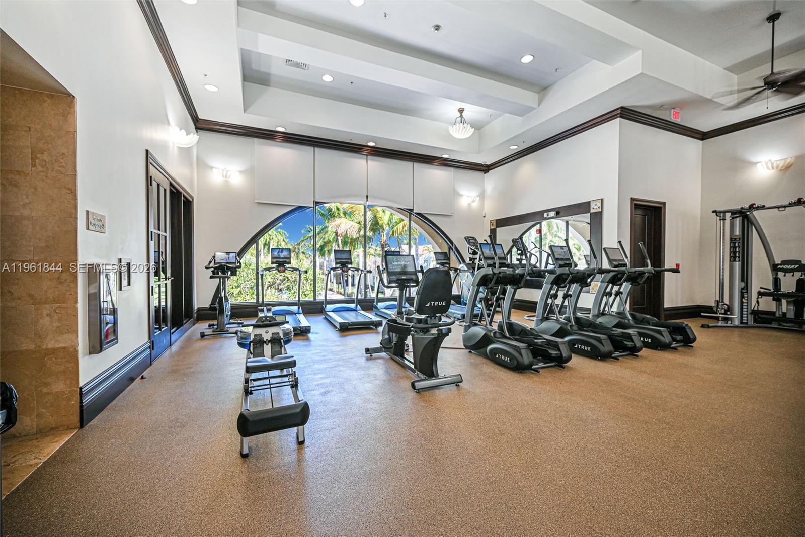 VILLA BARI CONDO - Residential