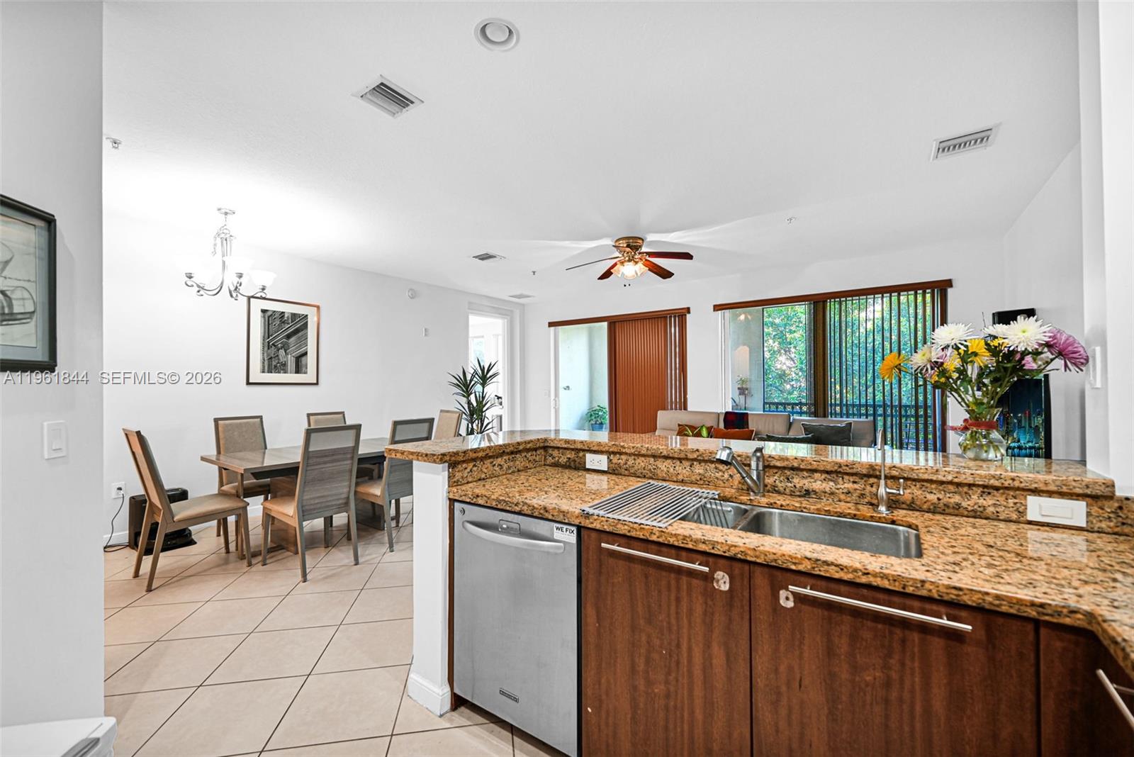 VILLA BARI CONDO - Residential