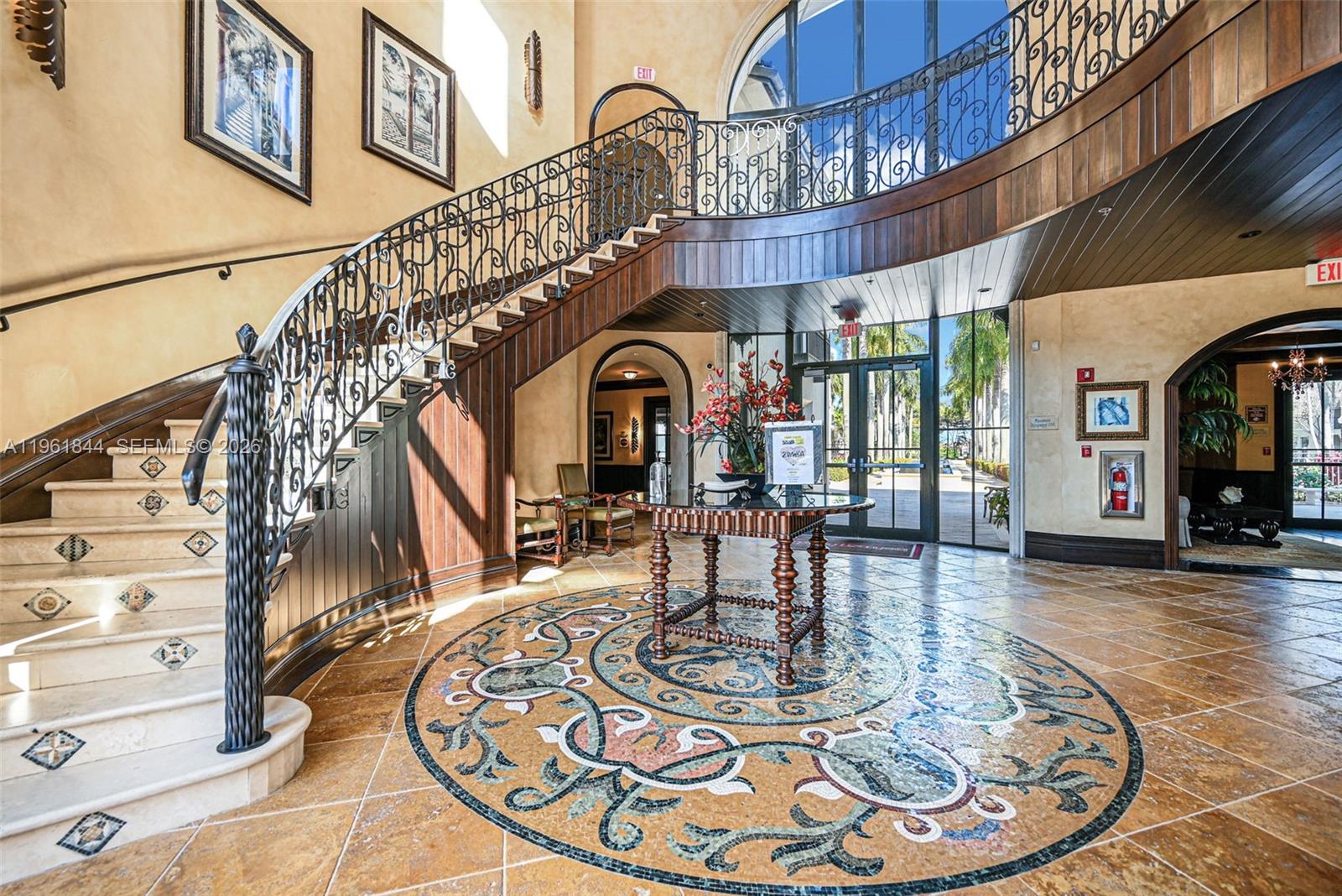 VILLA BARI CONDO - Residential