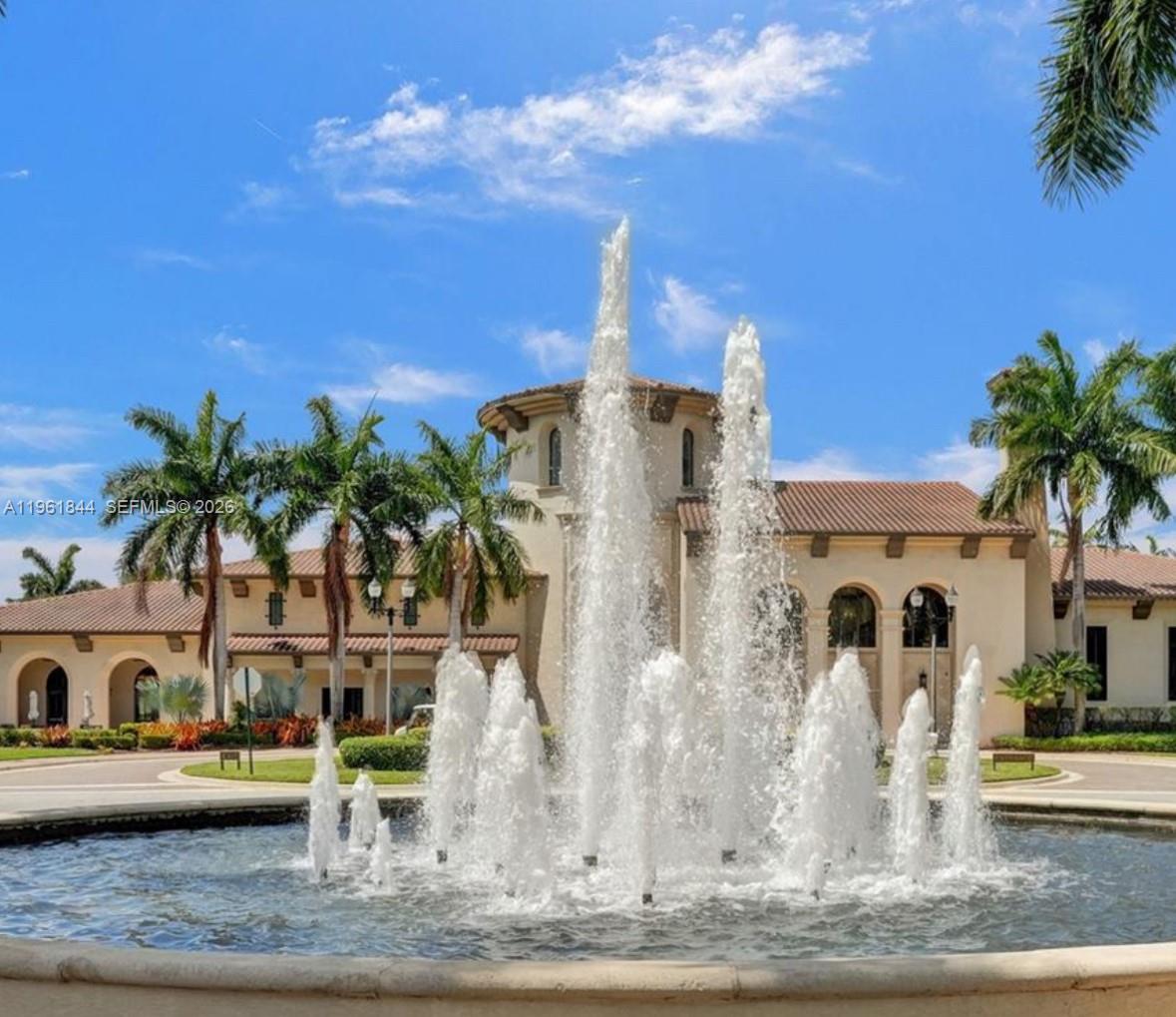 VILLA BARI CONDO - Residential