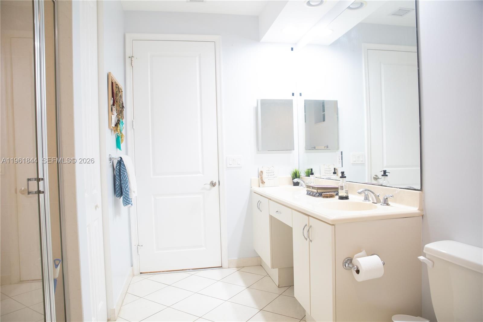 VILLA BARI CONDO - Residential