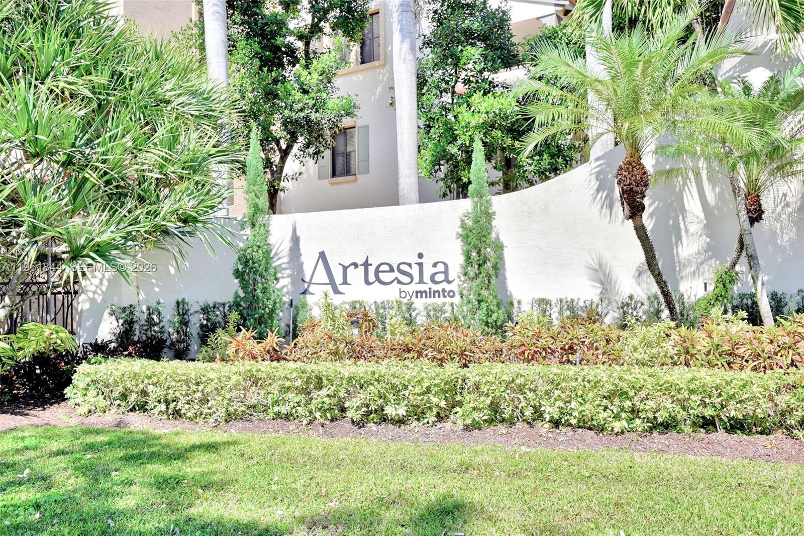 VILLA BARI CONDO - Residential