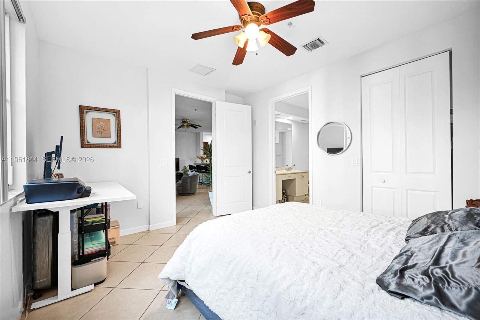 VILLA BARI CONDO - Residential