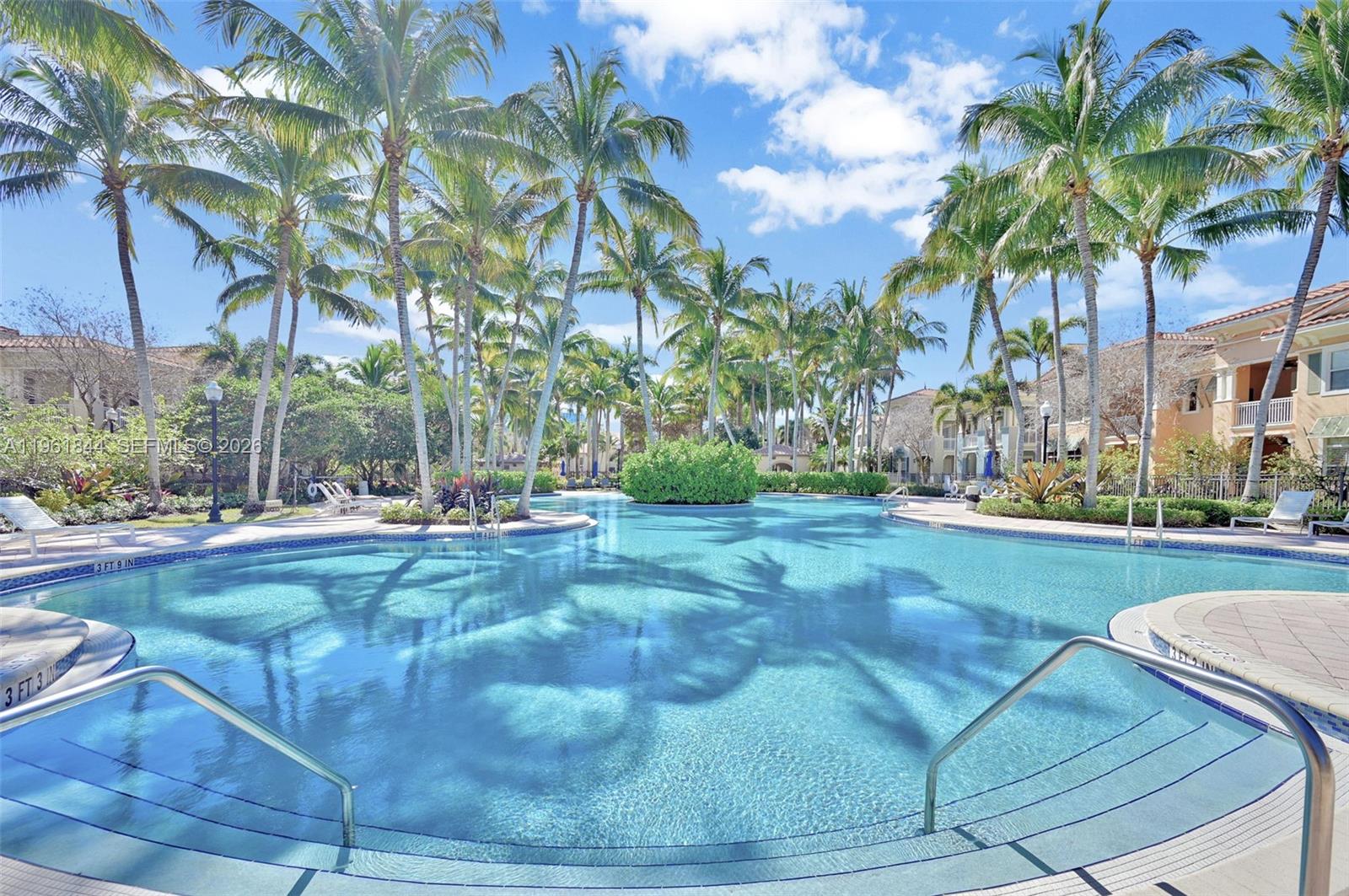 VILLA BARI CONDO - Residential