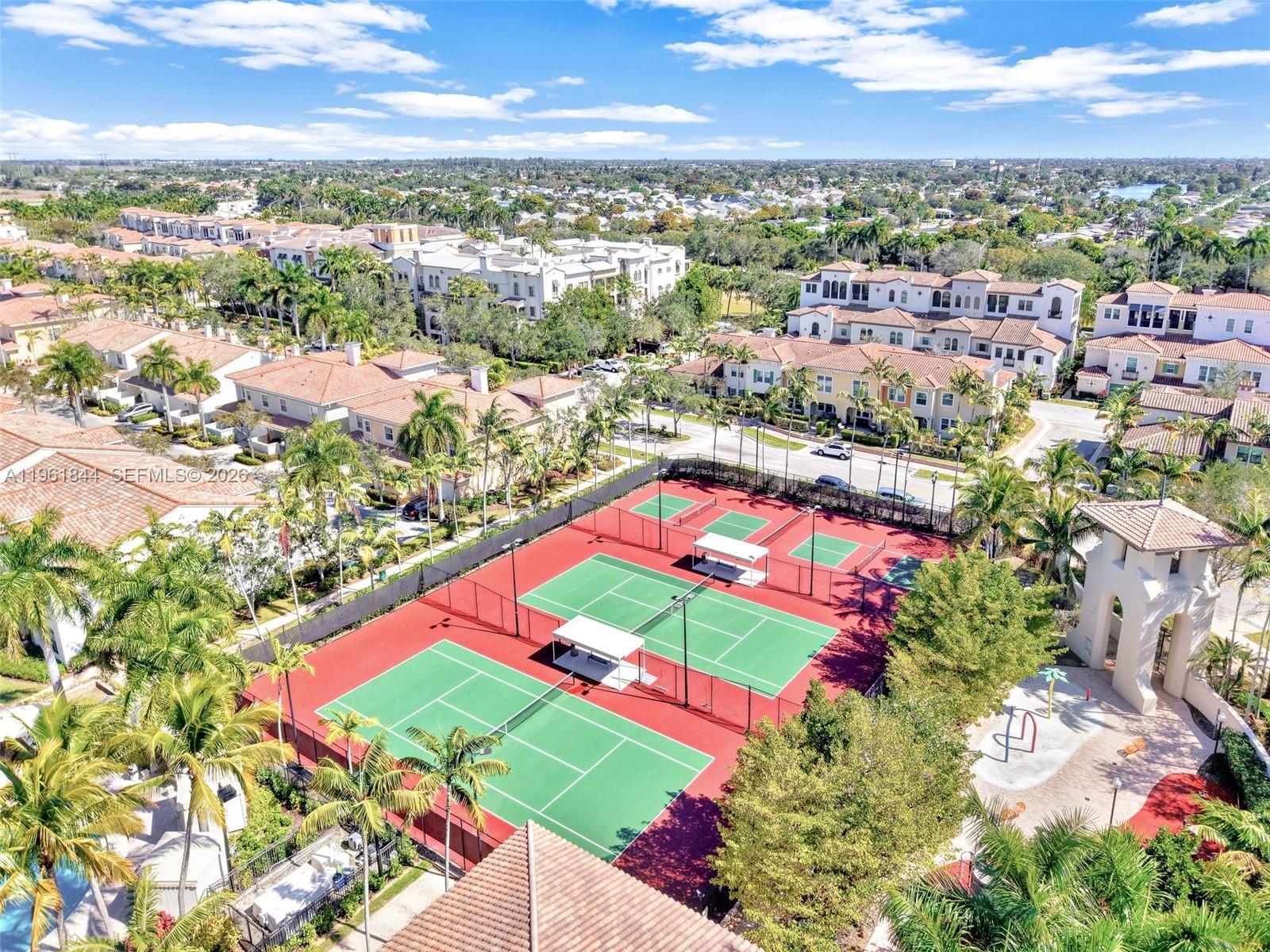 VILLA BARI CONDO - Residential