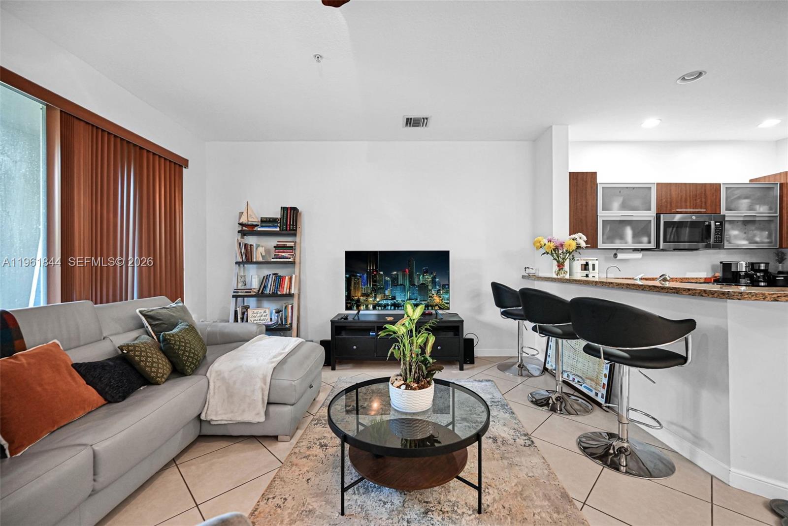 VILLA BARI CONDO - Residential