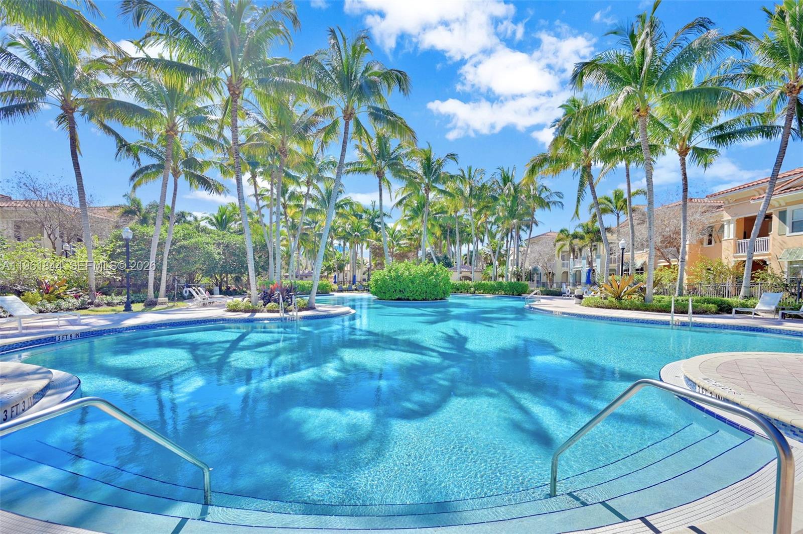 VILLA BARI CONDO - Residential