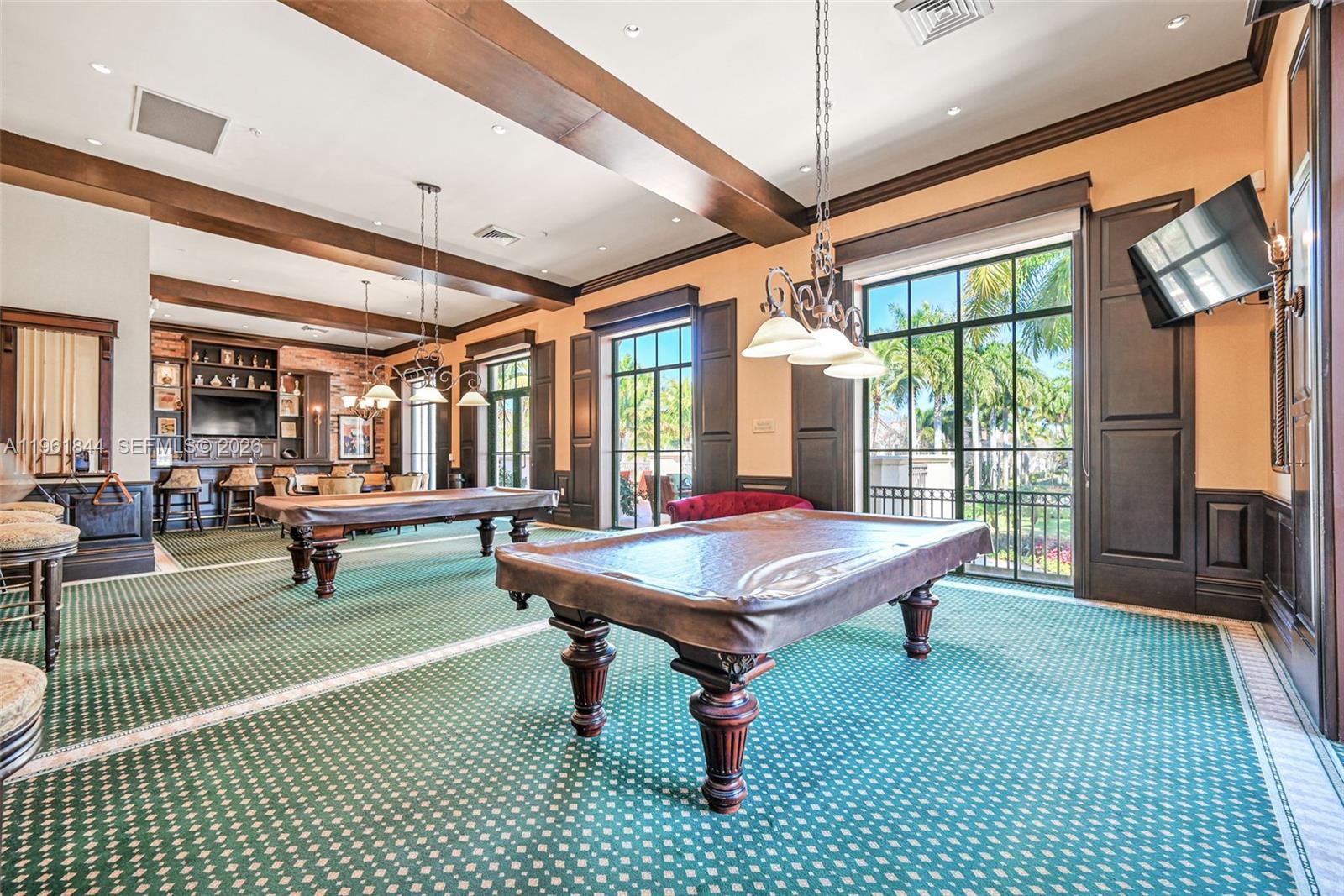 VILLA BARI CONDO - Residential