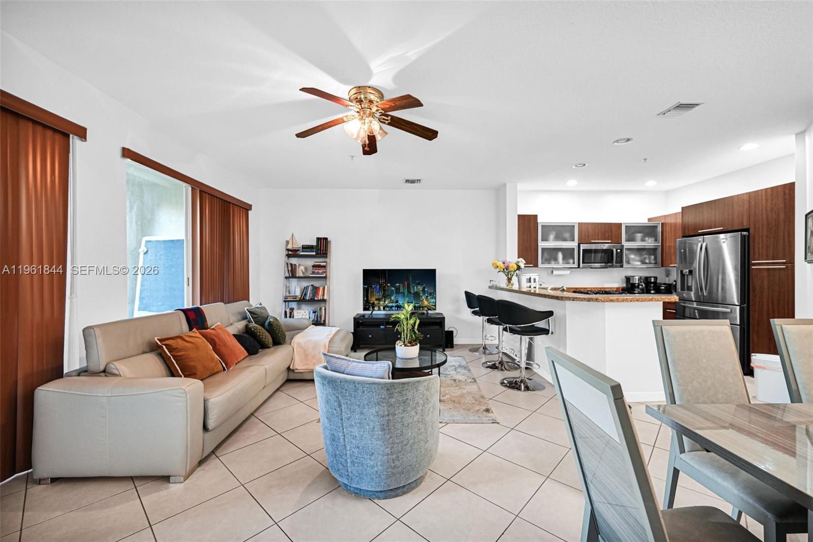 VILLA BARI CONDO - Residential