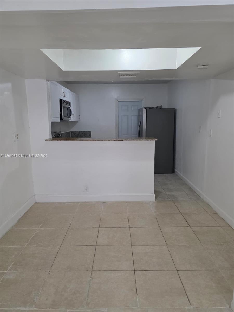 TAM O SHANTER VILLAS SEC - Residential Lease