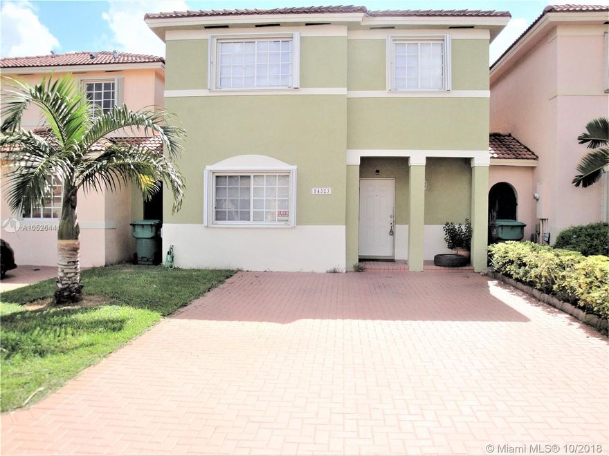 Excellent townhouse in the gated community of Twin Lakes, 3 bed, 2.5 bath, beautiful upgraded kitchen with granite counter-top, stainless steel appliances, tile floors downstairs, wood floors upstairs, fenced backyard & accordion shutters. Community pool, tennis court, basketball court, great kids play area & security 24 hours. Outstanding location! Close to Lexus/West Kendall Toyota. Prospective Tenant must provide credit & background report, proof of income & copy of Driver's License. The property is vacant. Easy to show! Please, text your showing request to the listing agent.