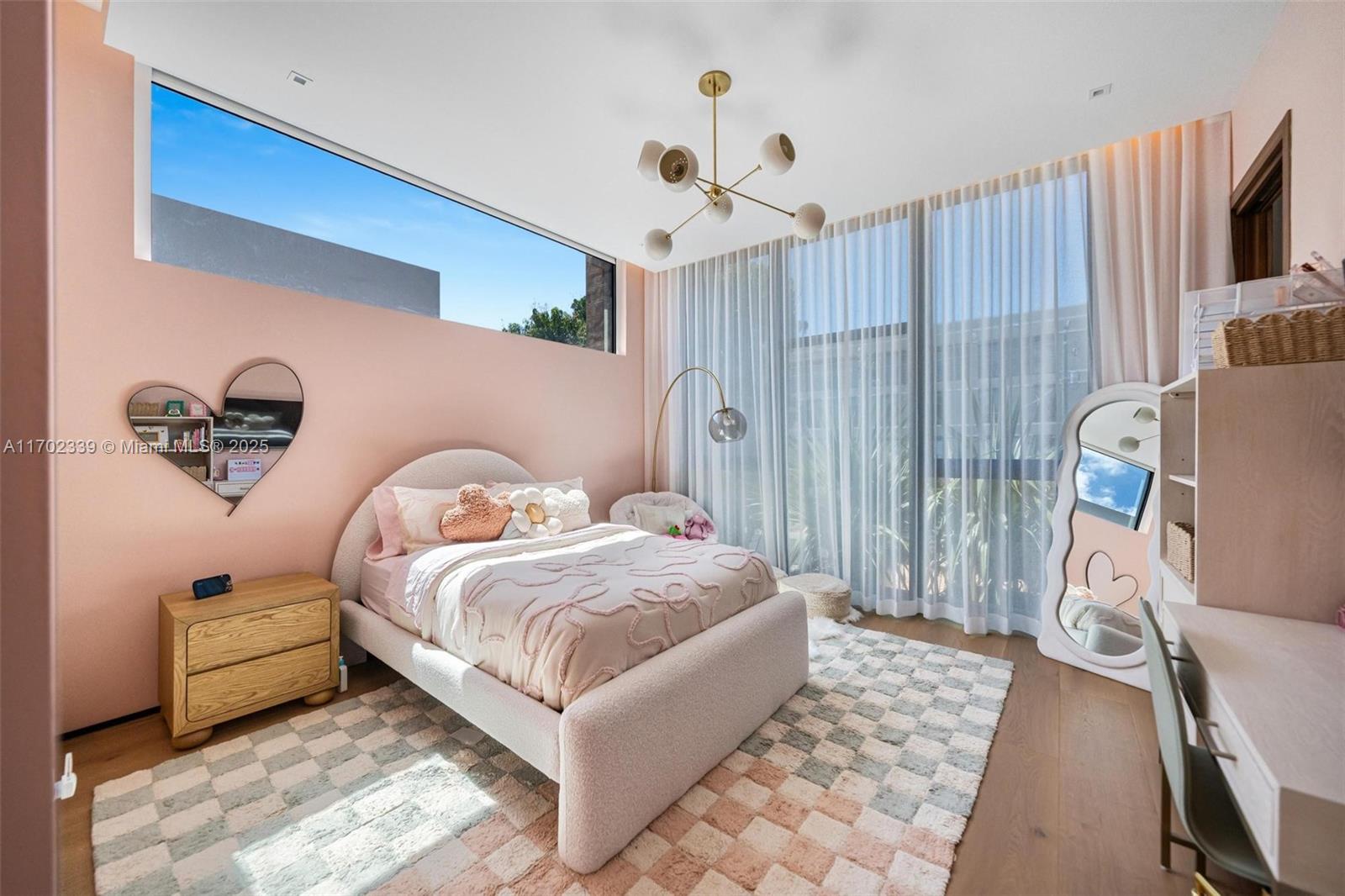 OCEAN VIEW HEIGHTS - Residential