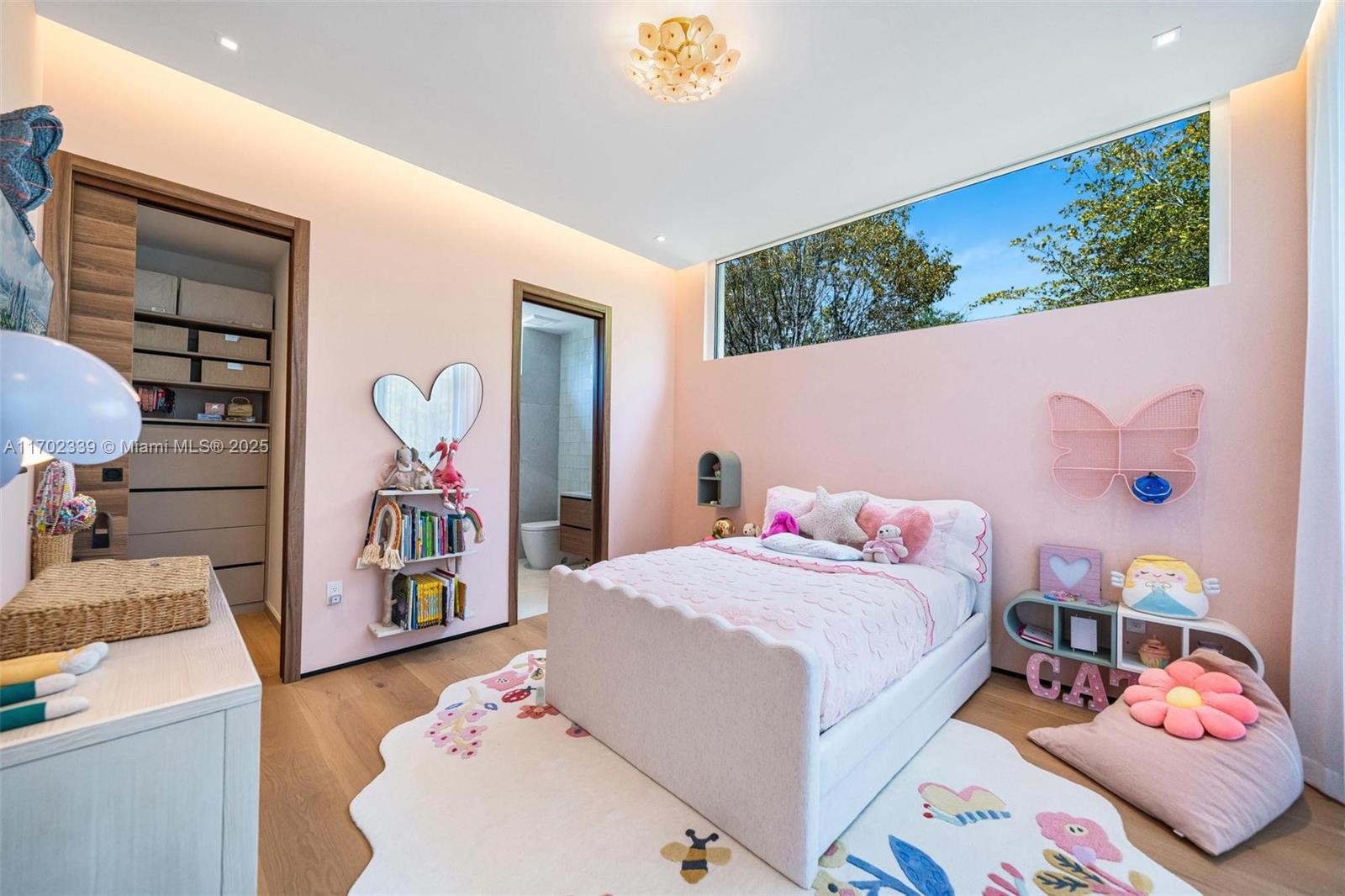 OCEAN VIEW HEIGHTS - Residential