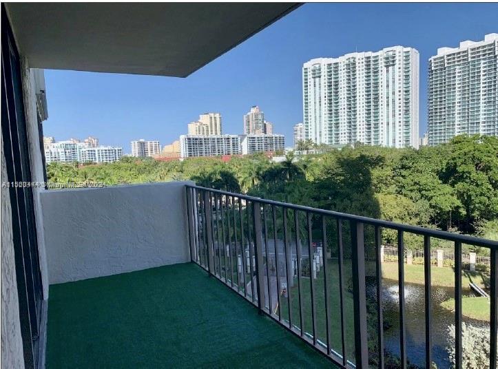 TOWER AT BISCAYNE COVE CO - Residential