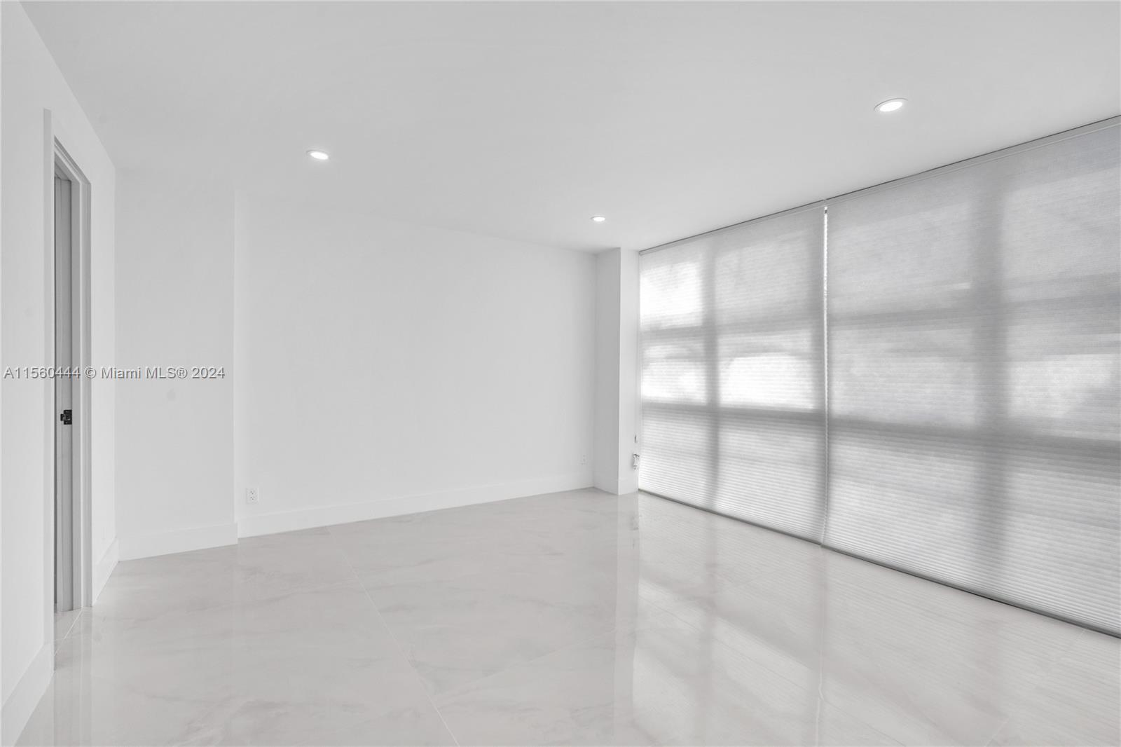 TOWER AT BISCAYNE COVE CO - Residential