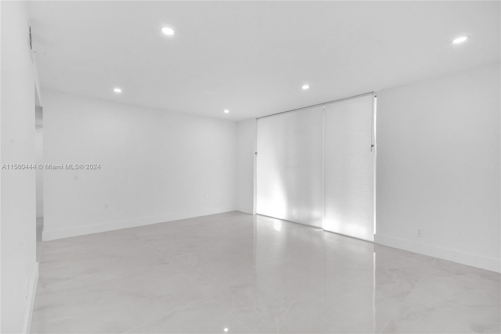 TOWER AT BISCAYNE COVE CO - Residential