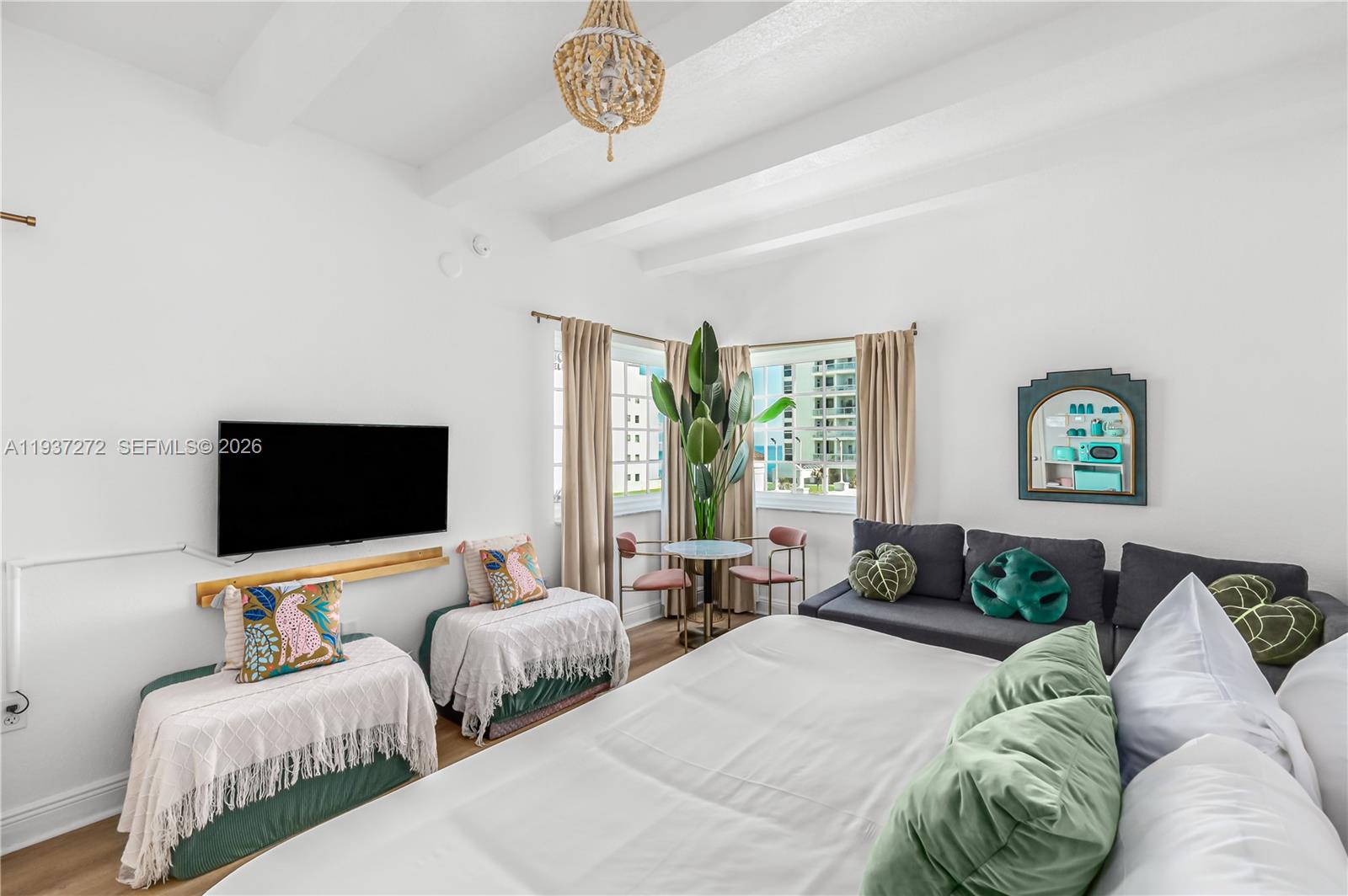 OCEAN SPRAY HOTEL CONDO - Residential