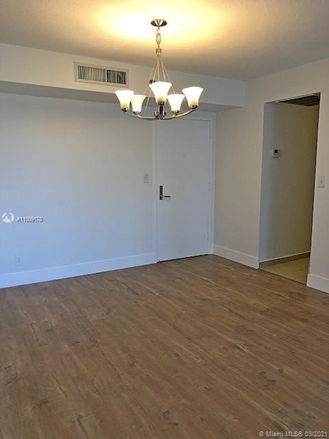 PARC CENTRAL AVENTURA EAST - Residential Lease