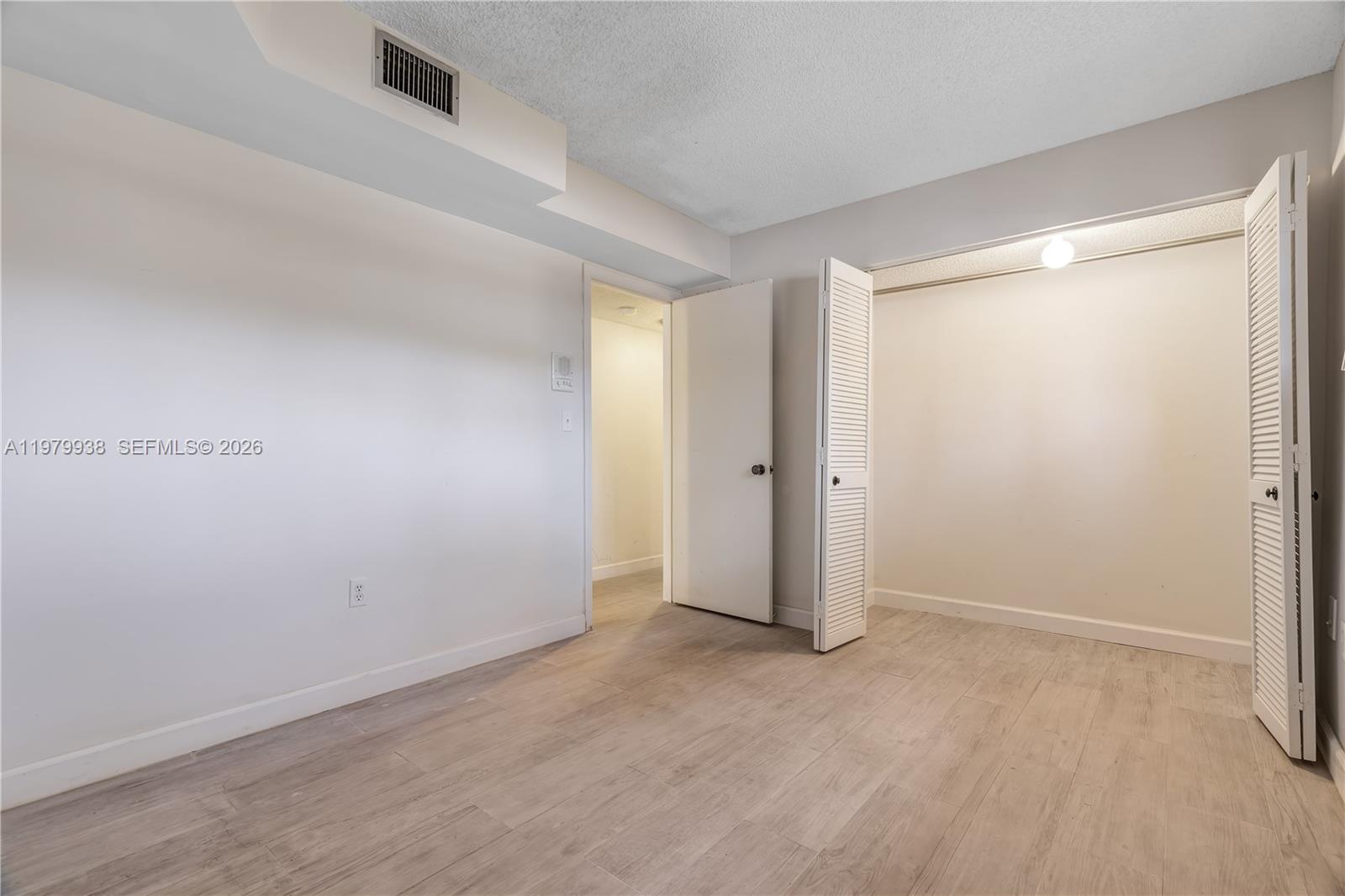 BANYANS OF SOUTH MIAMI CO - Residential