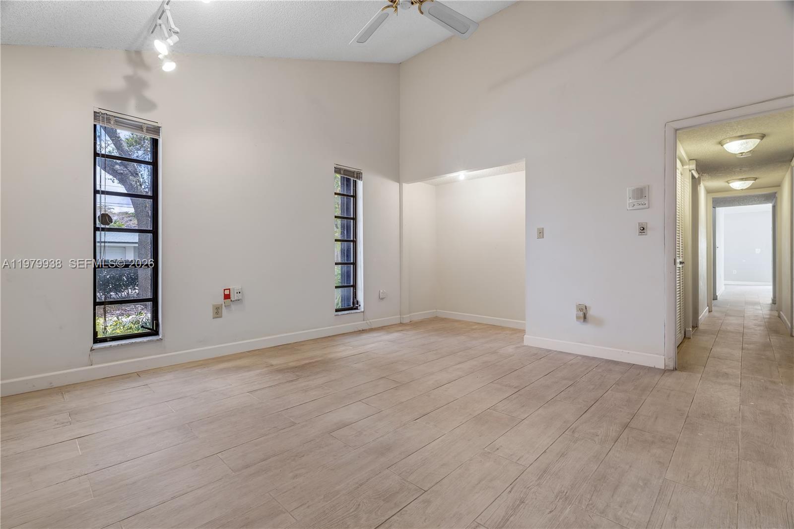 BANYANS OF SOUTH MIAMI CO - Residential