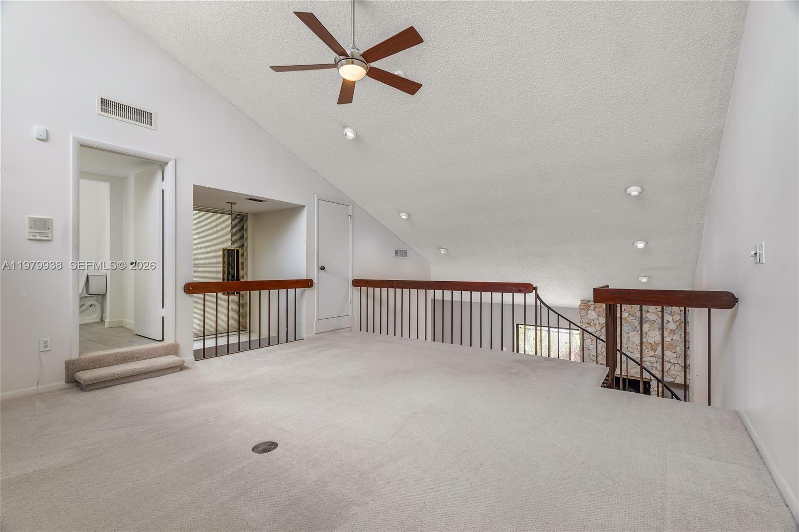 BANYANS OF SOUTH MIAMI CO - Residential