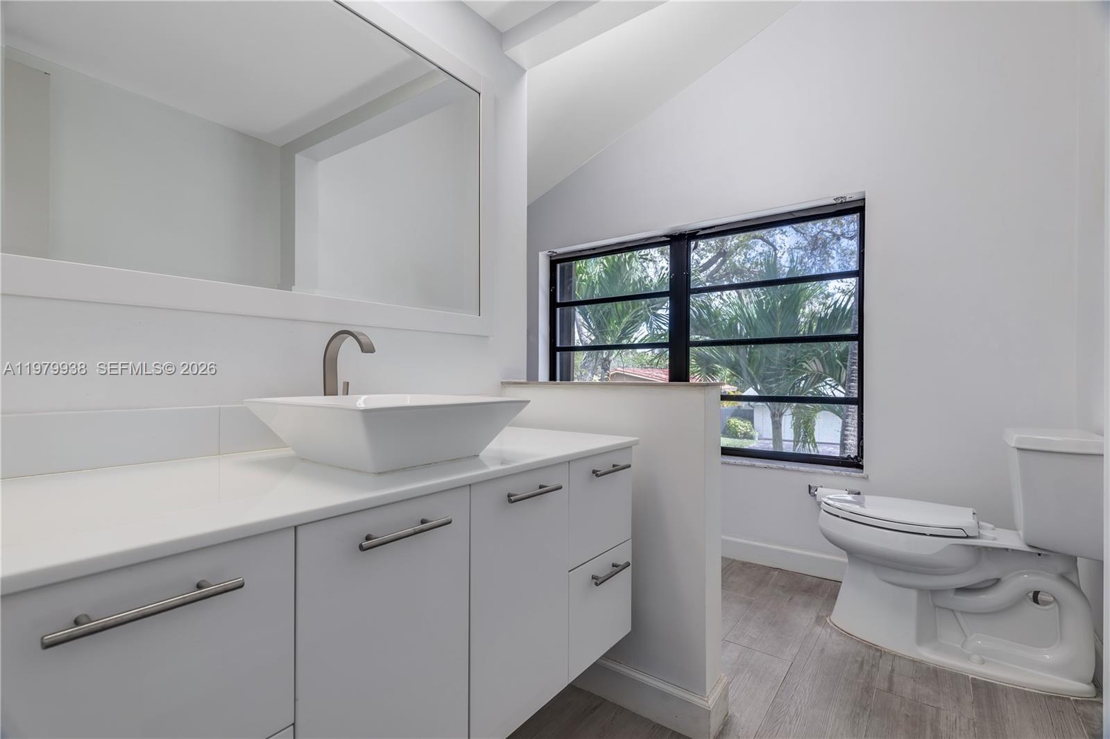 BANYANS OF SOUTH MIAMI CO - Residential