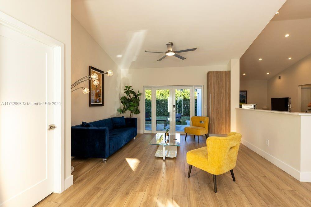 CALUSA RIDGE - Residential