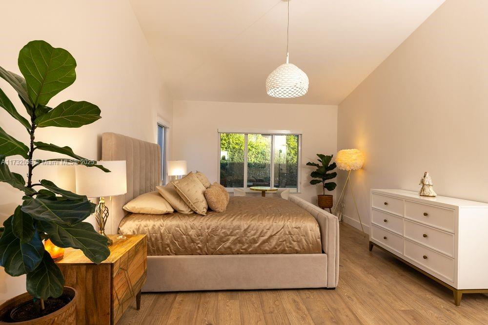 CALUSA RIDGE - Residential