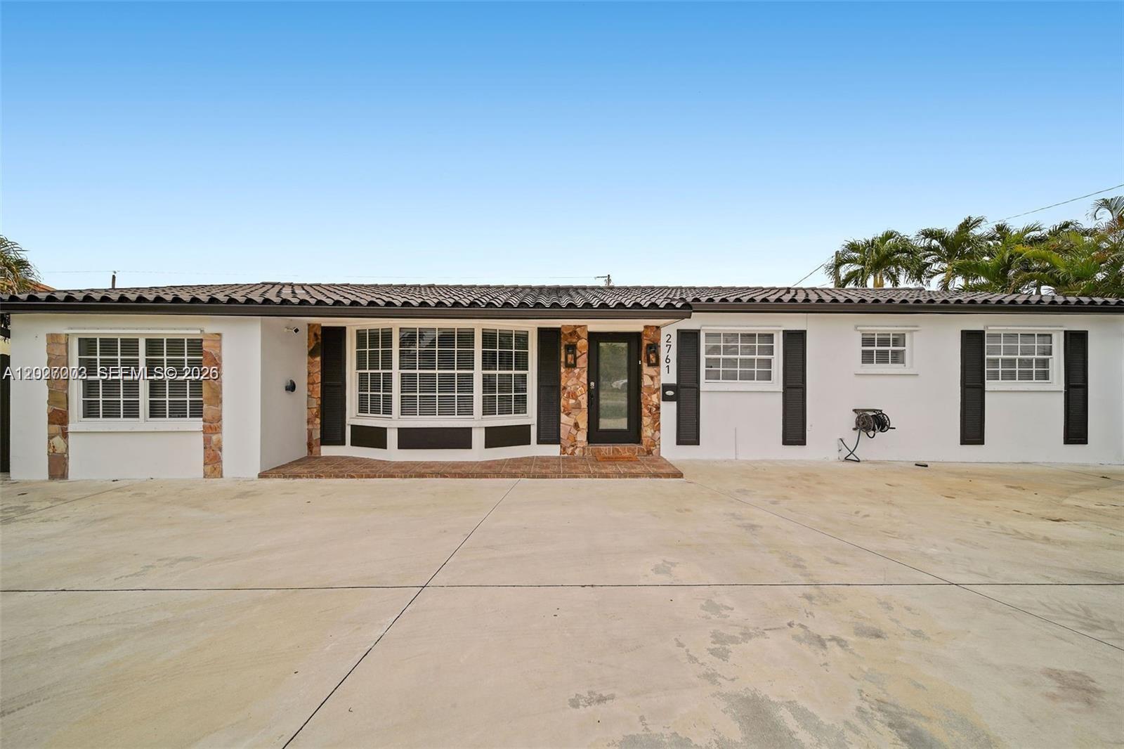 CORAL GARDENS 1ST ADDN - Residential