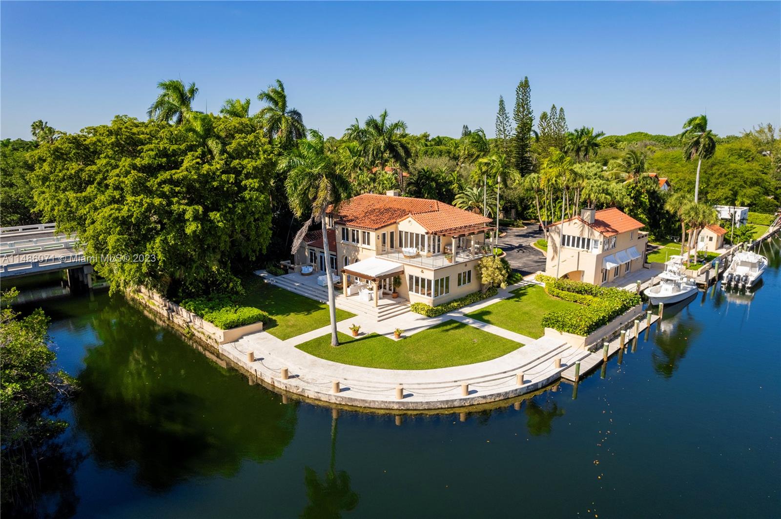 Photo 1 of 185 Cocoplum Rd Rd, Coral Gables, Florida, $12,750,000, Web #: 11486071