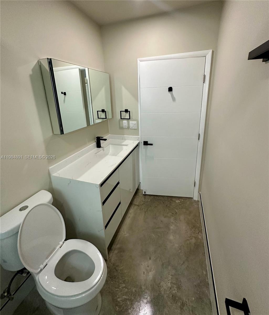 HILDAMERE RESUB PB 40-51 - Residential Lease