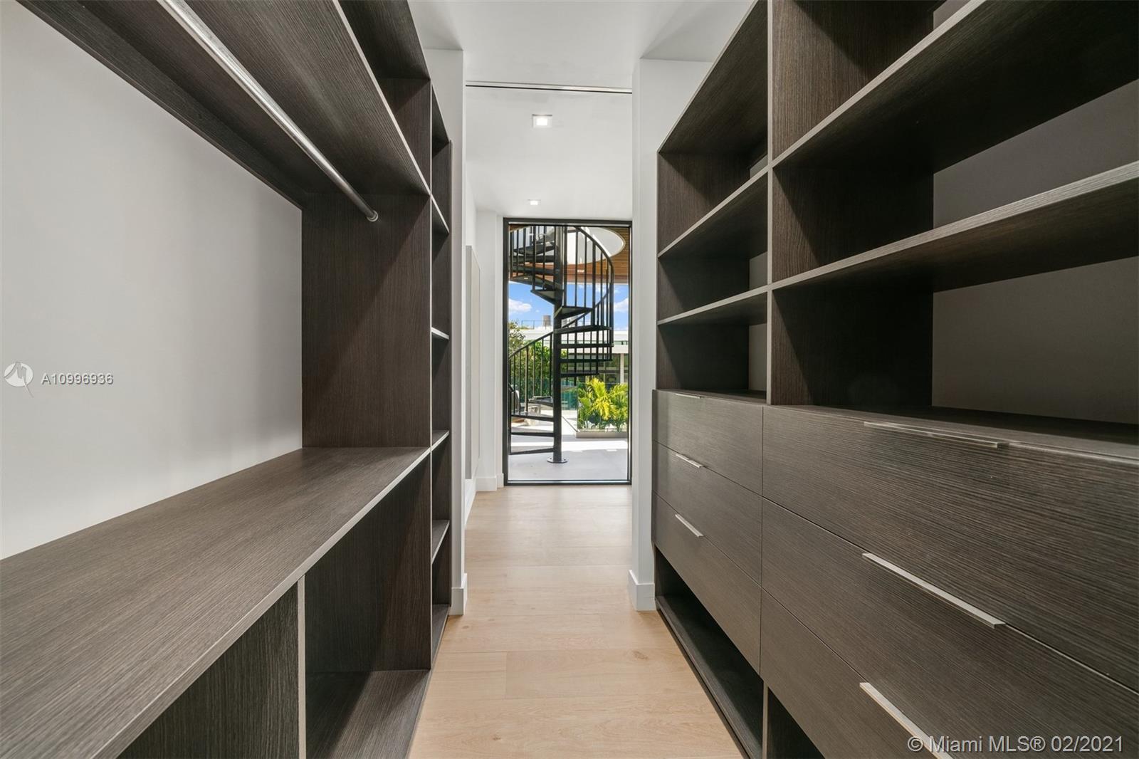 HIBISCUS ISLAND - Residential