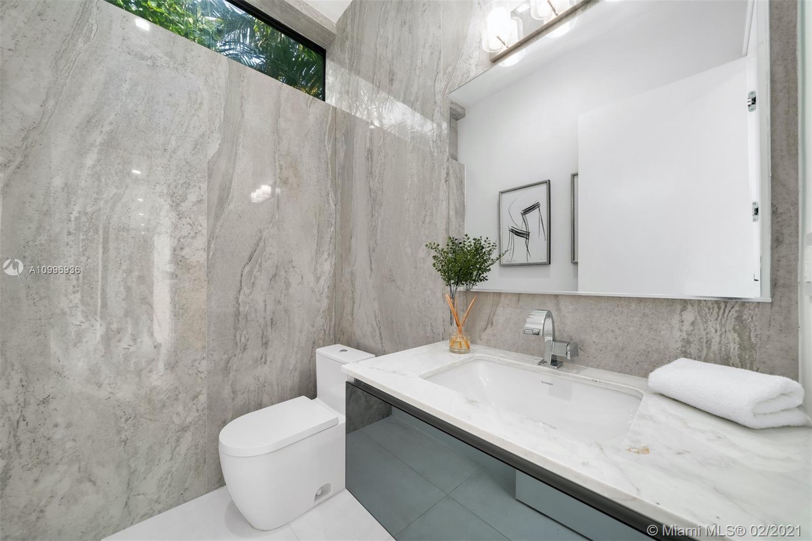 HIBISCUS ISLAND - Residential