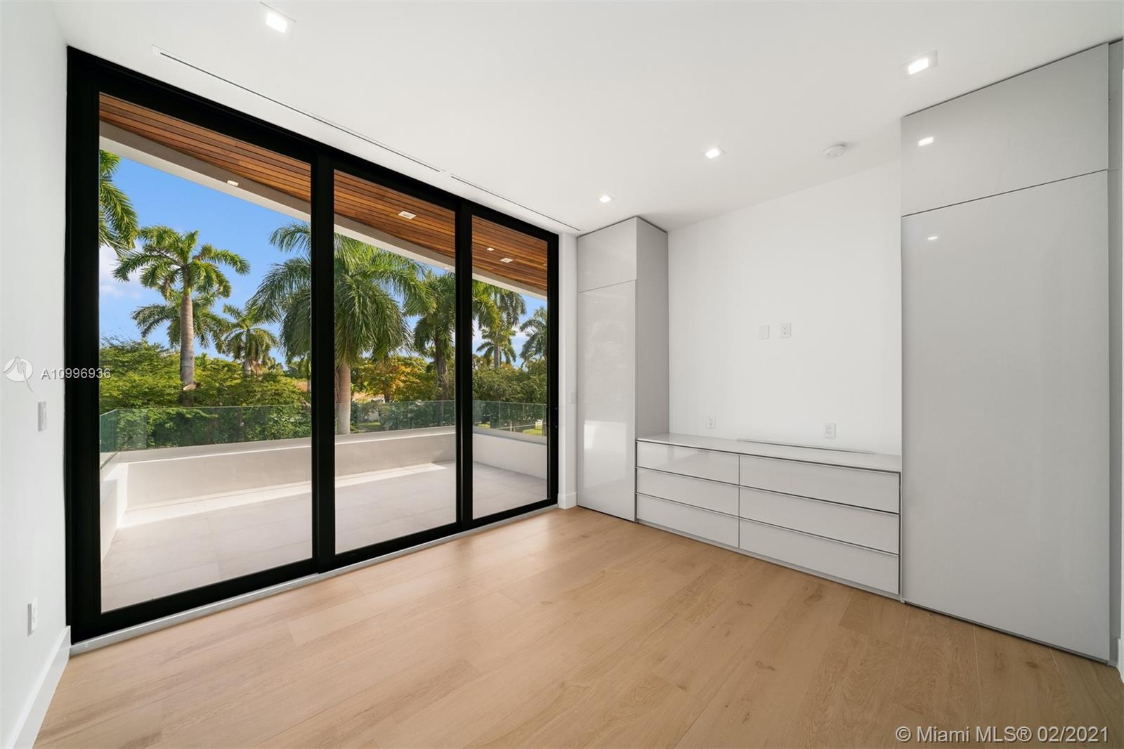 HIBISCUS ISLAND - Residential