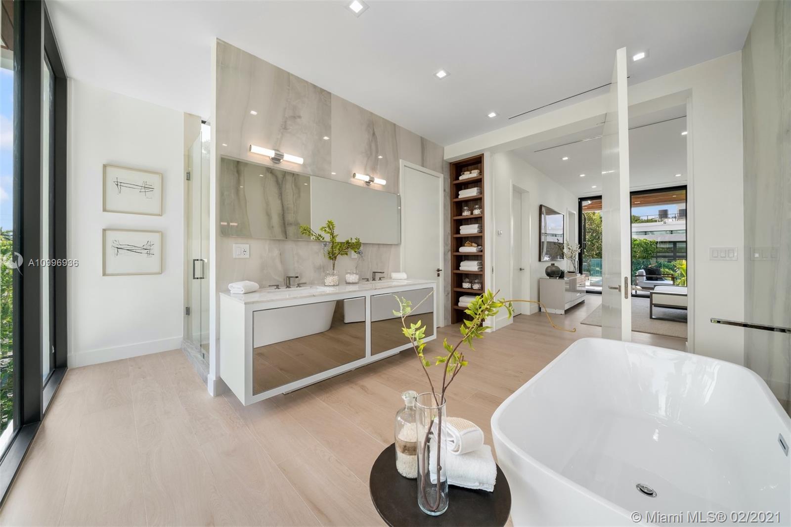 HIBISCUS ISLAND - Residential