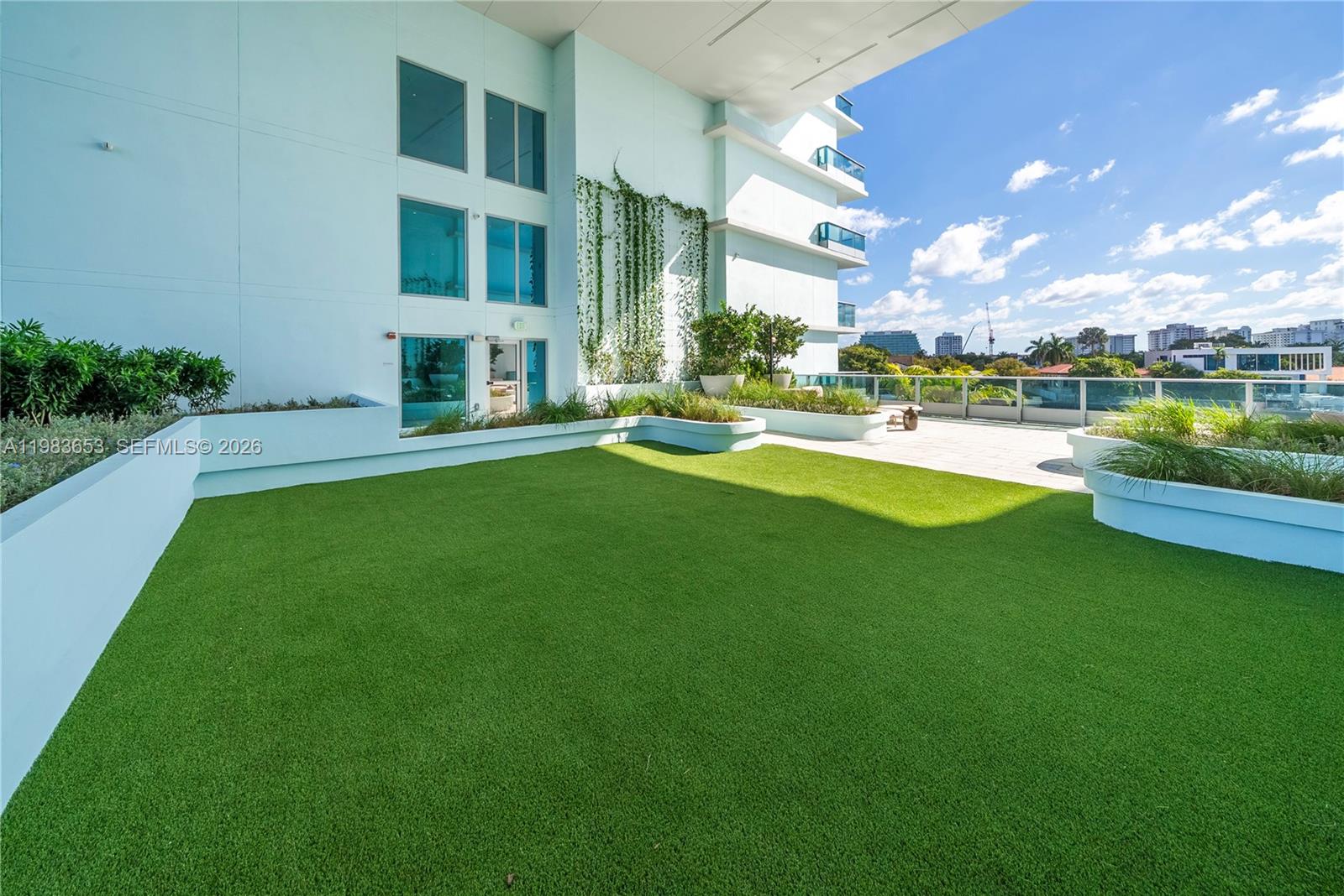 LA BAIA BAY HARBOR ISLANDS - Residential