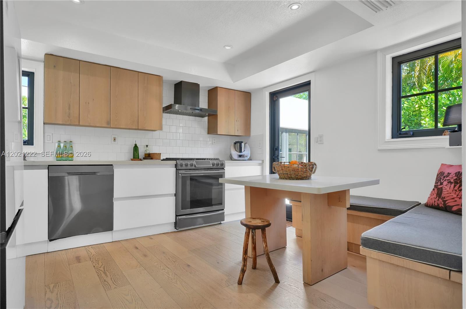 CORAL GABLES GRANADA SEC - Residential