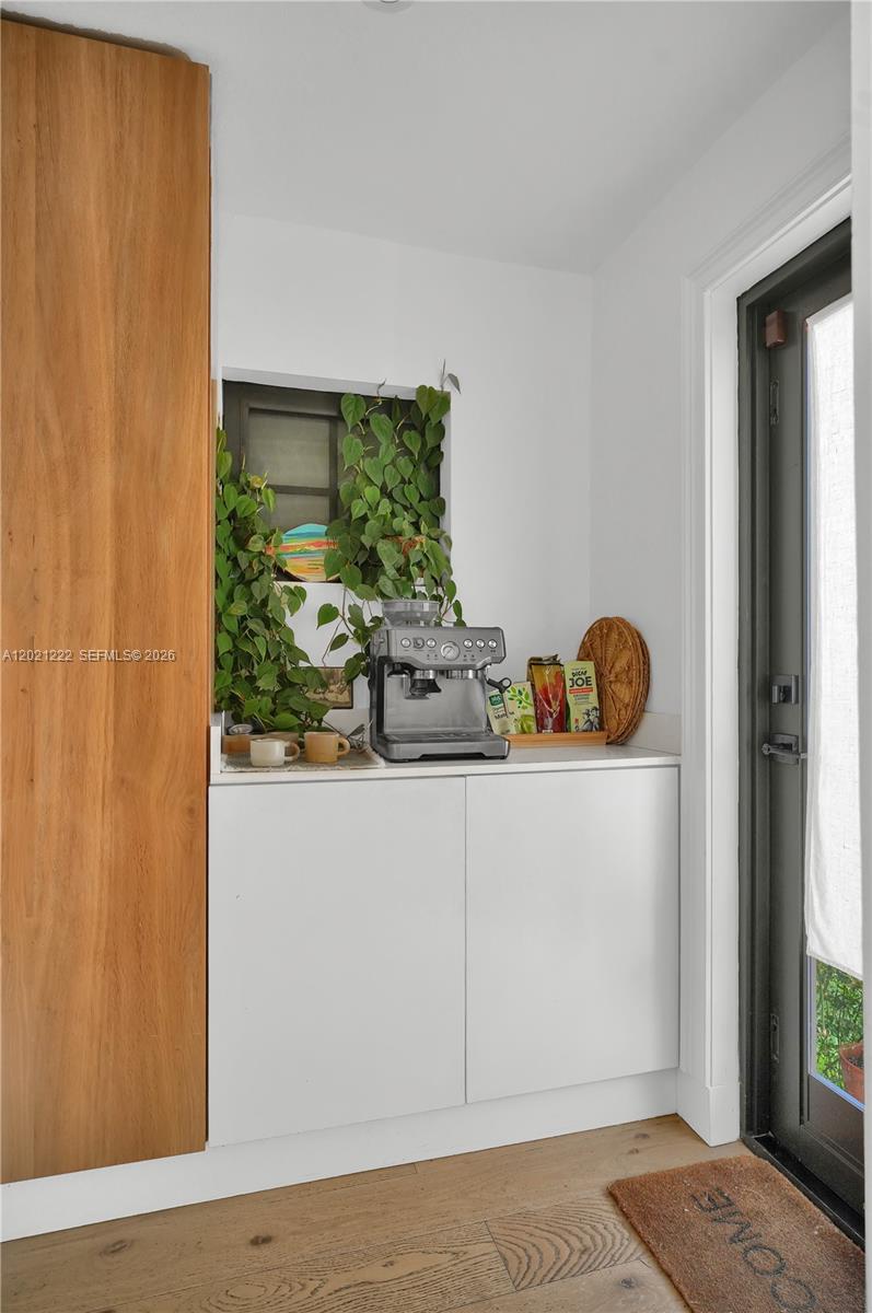 CORAL GABLES GRANADA SEC - Residential