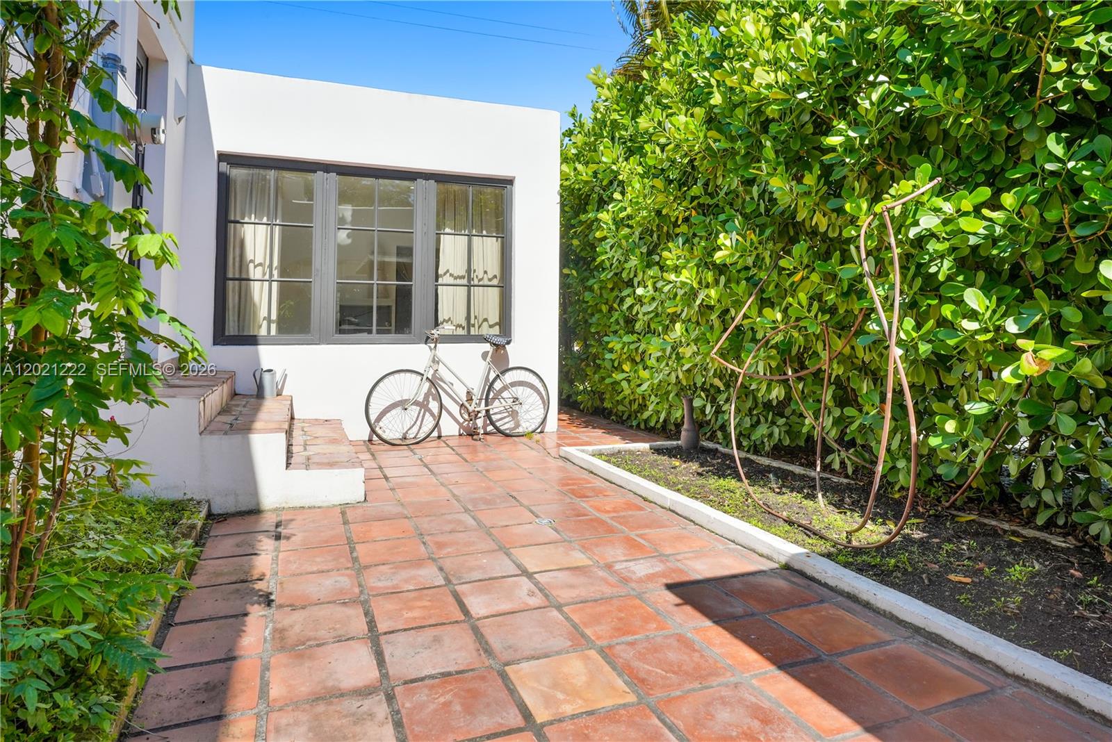 CORAL GABLES GRANADA SEC - Residential