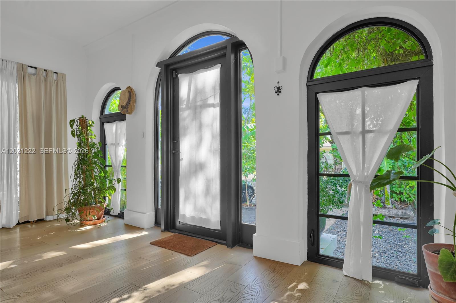 CORAL GABLES GRANADA SEC - Residential