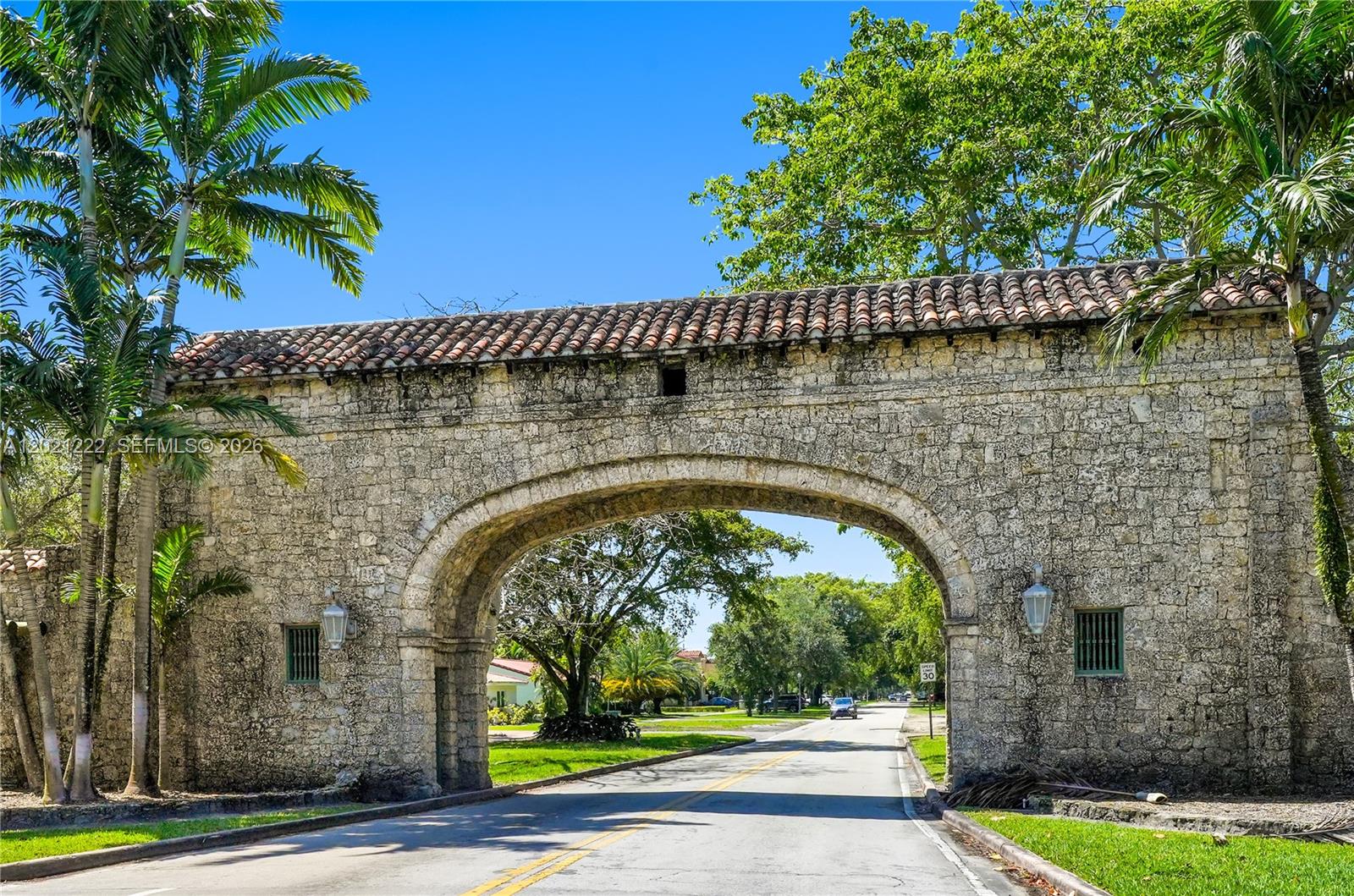 CORAL GABLES GRANADA SEC - Residential