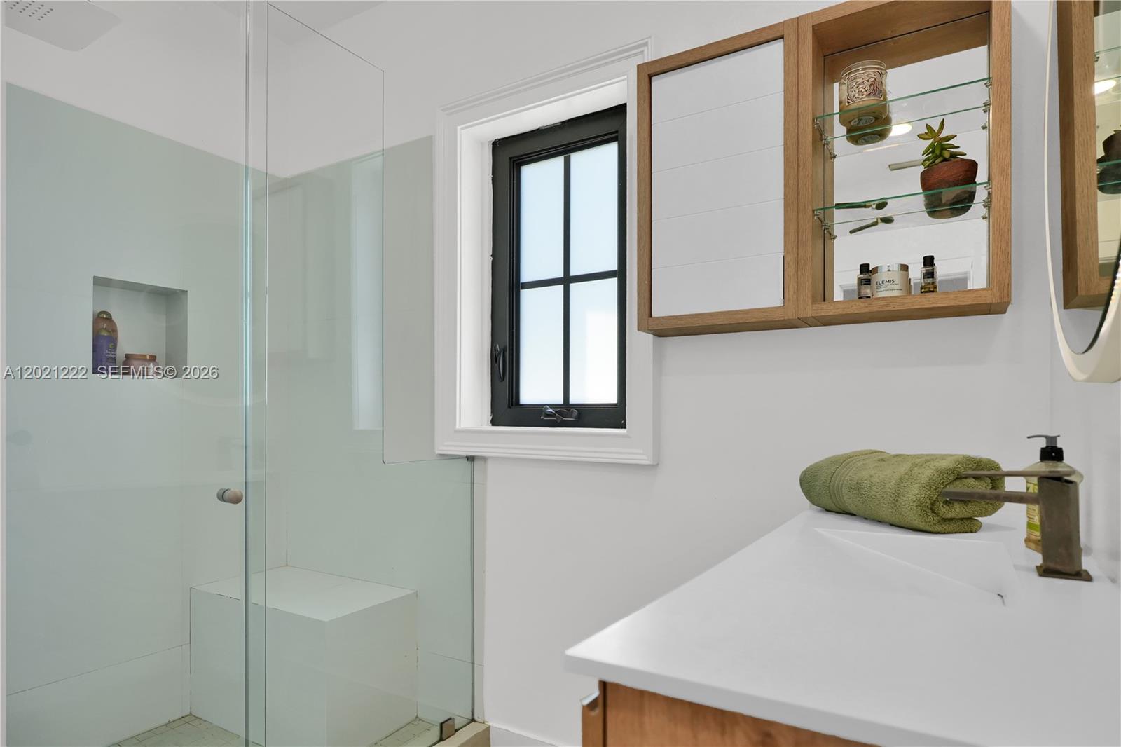 CORAL GABLES GRANADA SEC - Residential