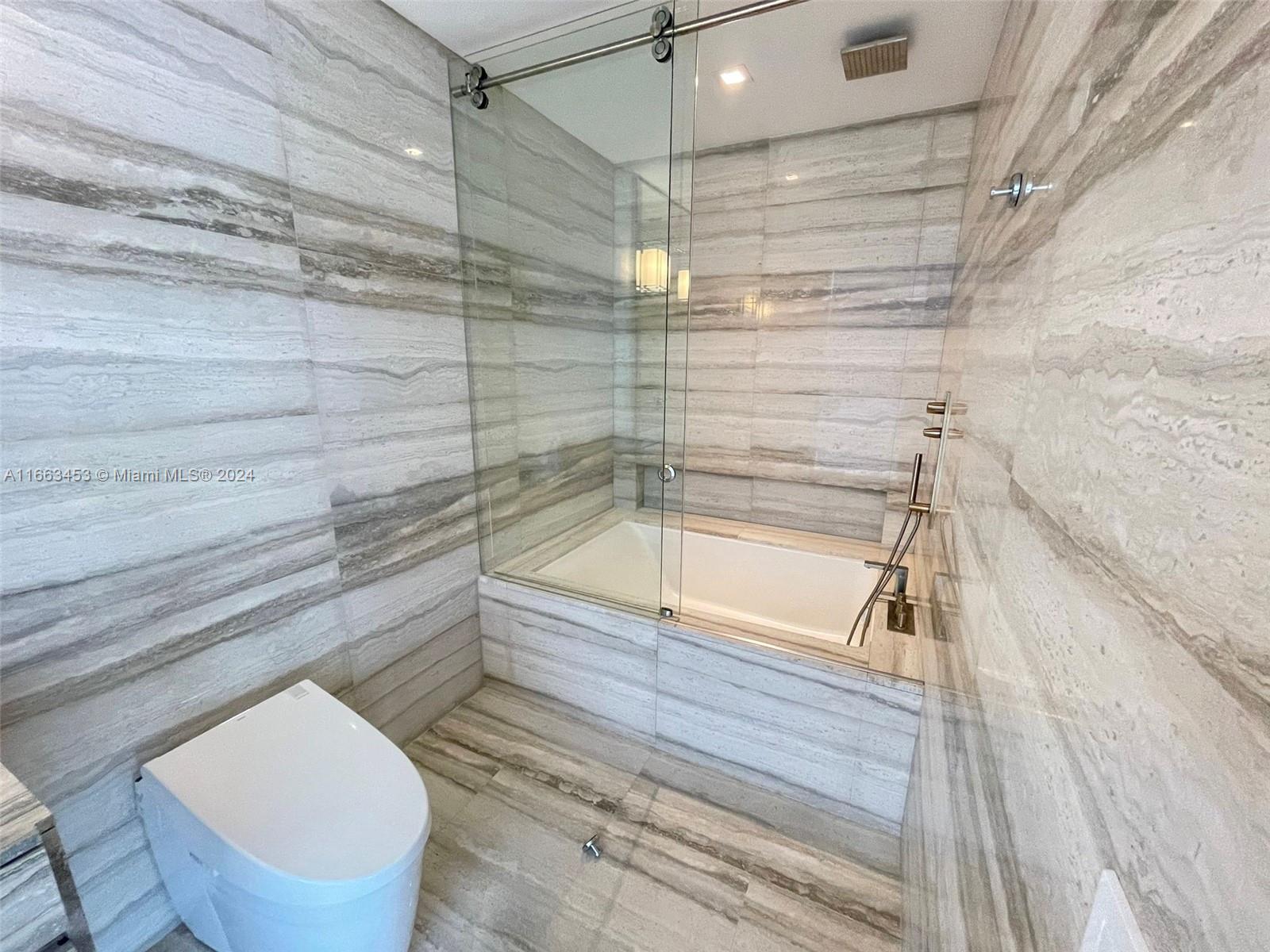 18975 COLLINS CONDO - Residential