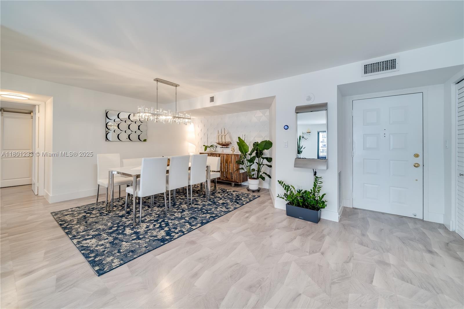 1201 S Ocean Dr 1105N