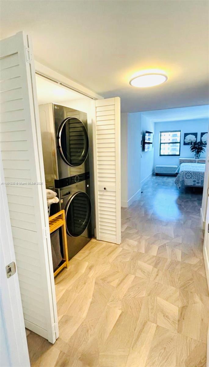 THE SUMMIT CONDO - Residential