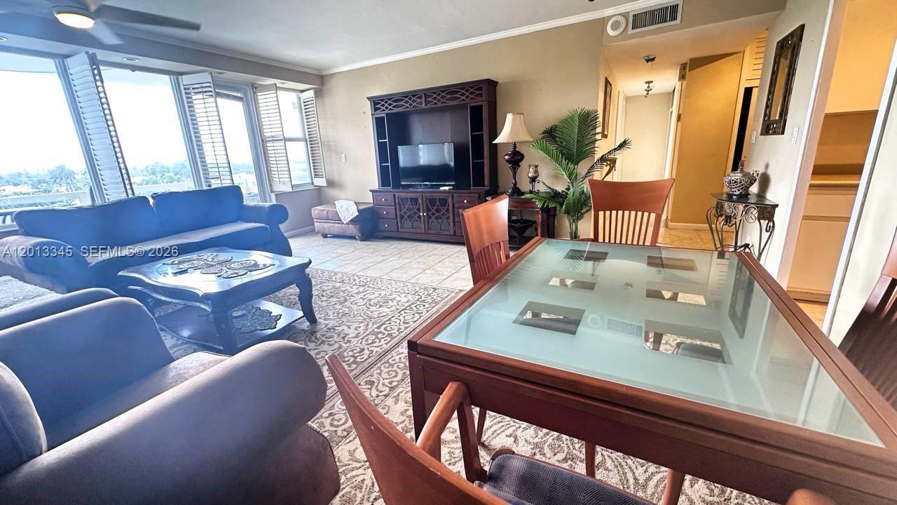 CORAL RIDGE TOWERS NORTH - Residential
